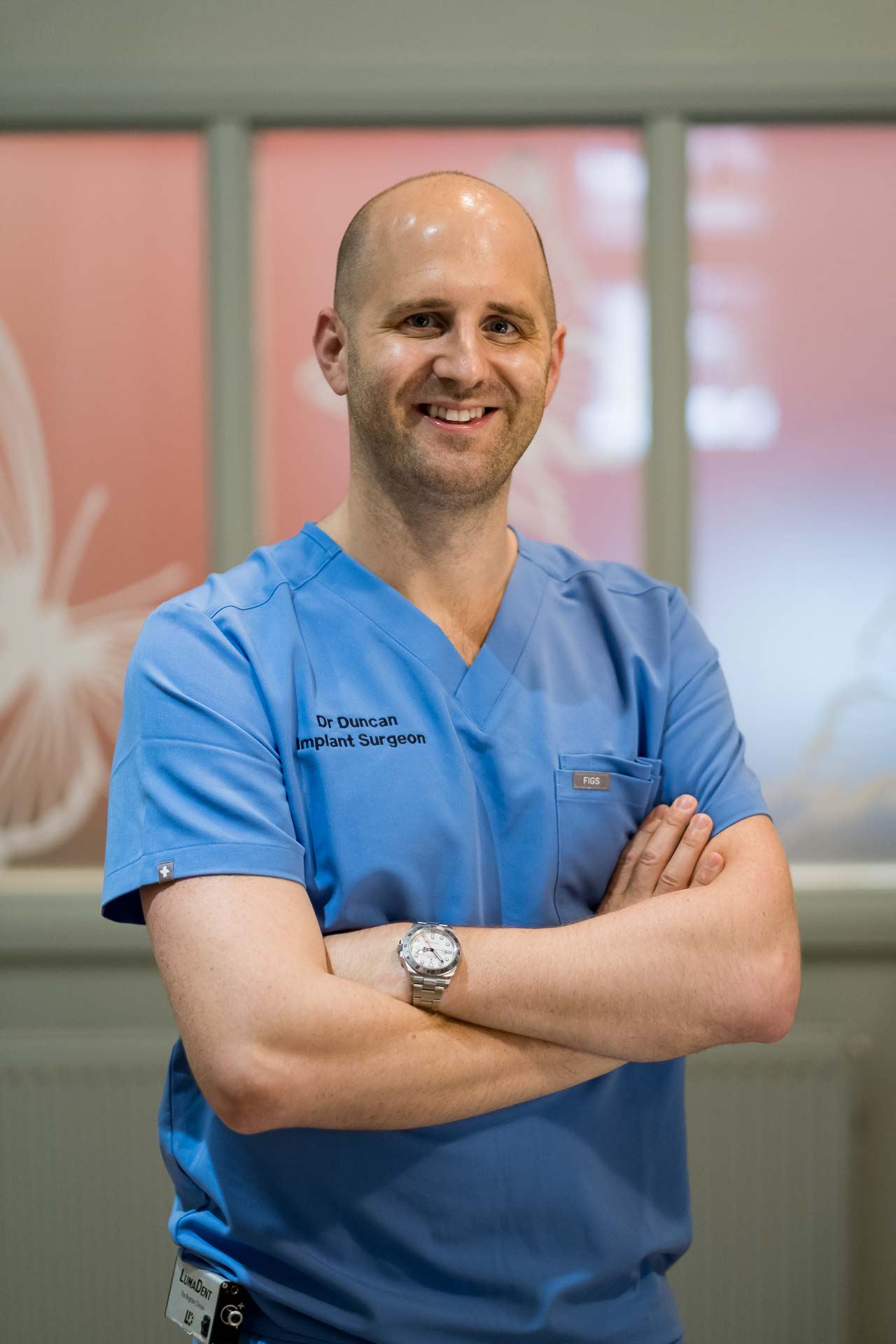 An alternative to dentures: implant-fixed teeth - The Gentle Touch